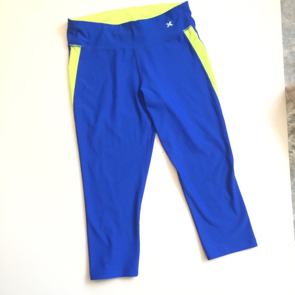Xersion Blue/ yellow Fitted Capri workout Pants